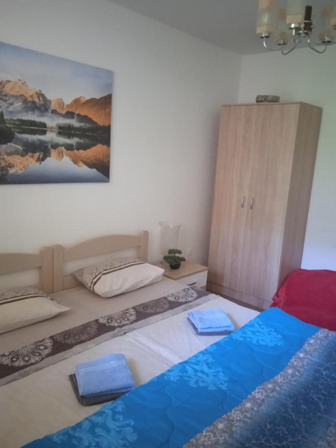 Apartment Maki Kotor Bagian luar foto