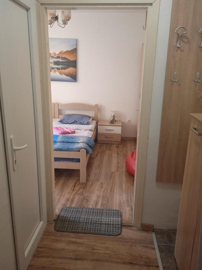 Apartment Maki Kotor Bagian luar foto