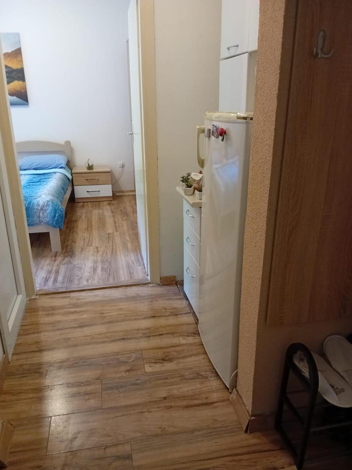 Apartment Maki Kotor Bagian luar foto