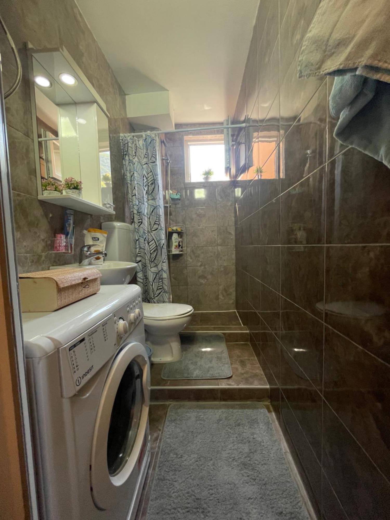 Apartment Maki Kotor Bagian luar foto