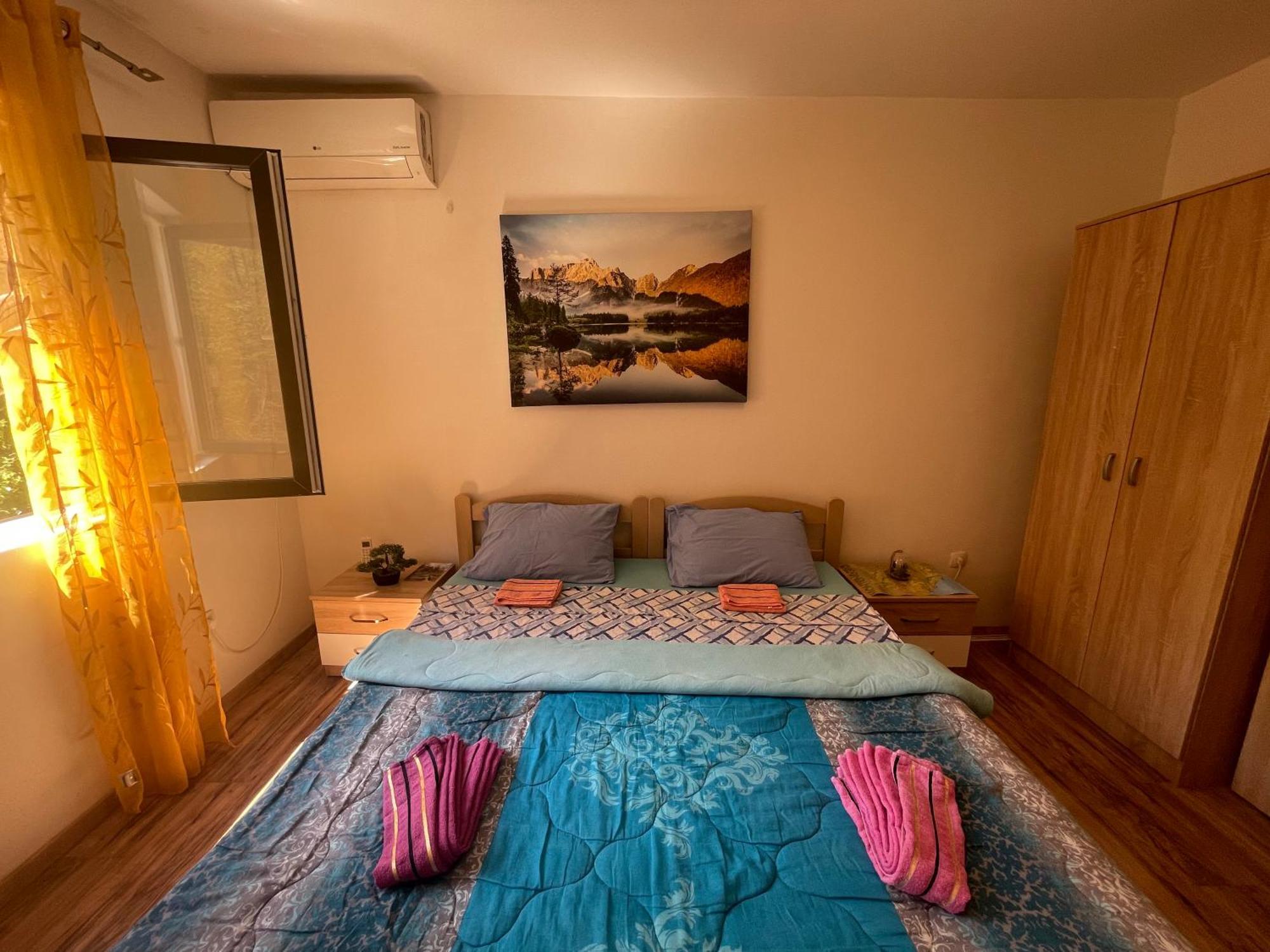 Apartment Maki Kotor Bagian luar foto